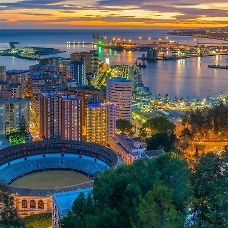 Apartamento Teatinos Paradise *
