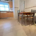 Teatinos Paradise Малага
